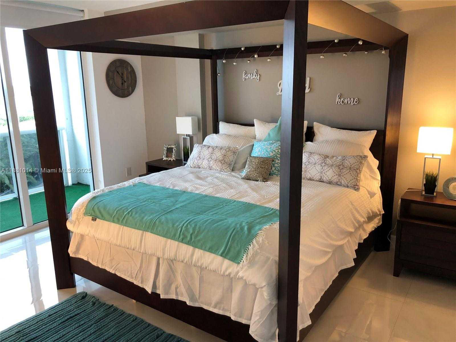 Small Image of 10275 COLLINS AVE #624, Bal Harbour Number 23