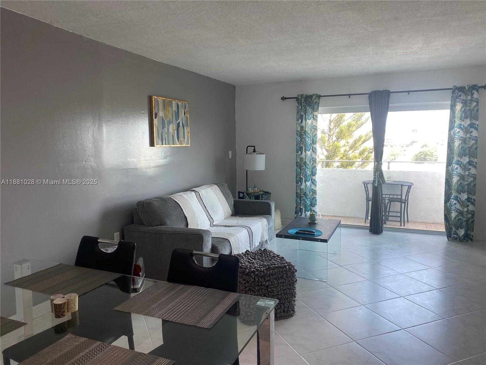 Small Image of 1200 14TH ST #6B, Miami Beach Number 4