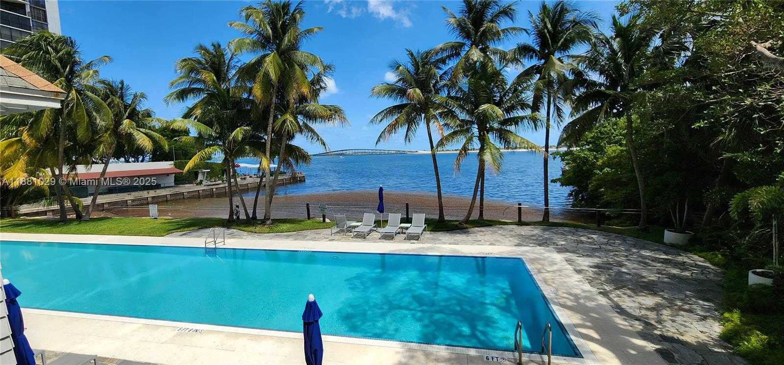 Small Image of 2025 BRICKELL AVE #601, Miami Number 40