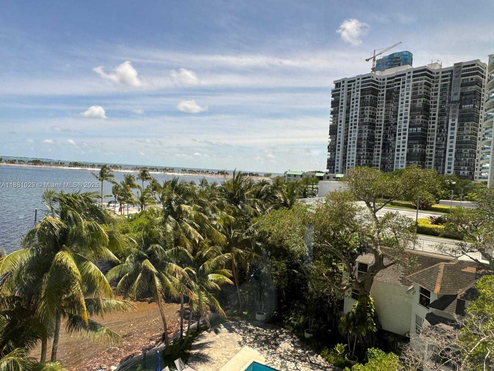 Small Image of 2025 BRICKELL AVE #601, Miami Number 43