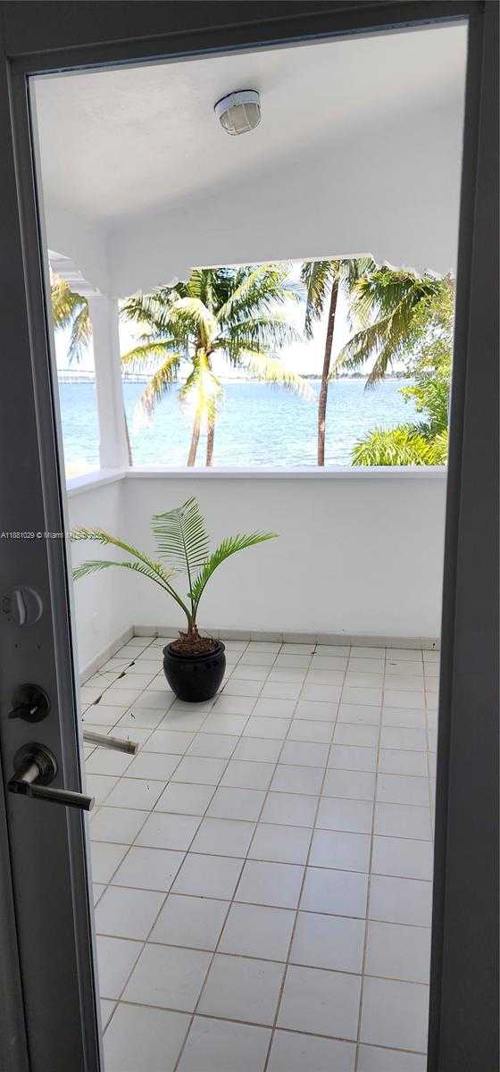 Small Image of 2025 BRICKELL AVE #601, Miami Number 56