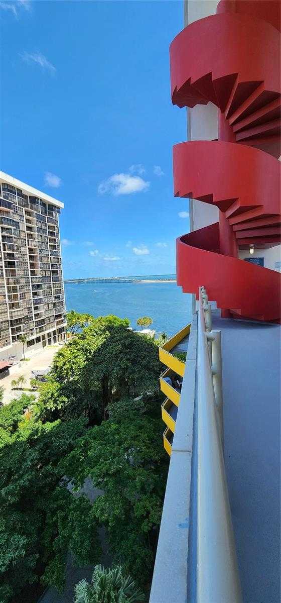 Small Image of 2025 BRICKELL AVE #601, Miami Number 60
