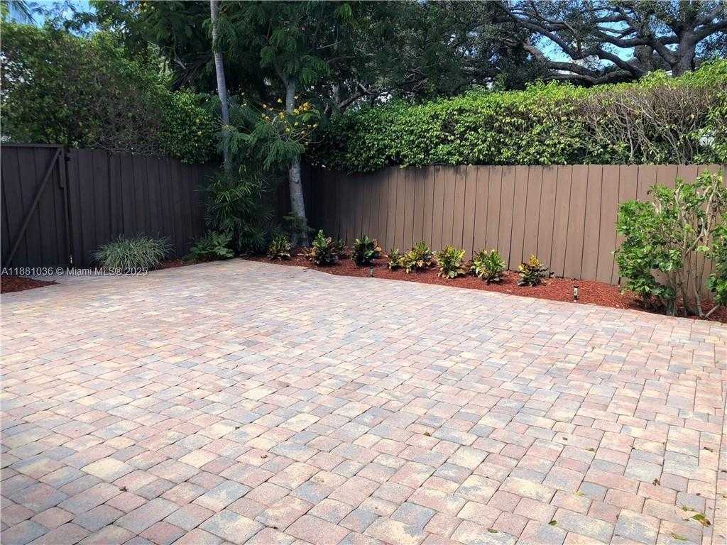 Small Image of 2532 NORTH EAST 27TH AVE #1, Fort Lauderdale Number 20