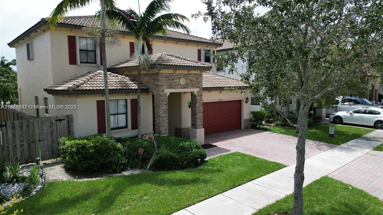 Small Image of 10440 SOUTH WEST 228TH TER, Miami Number 2