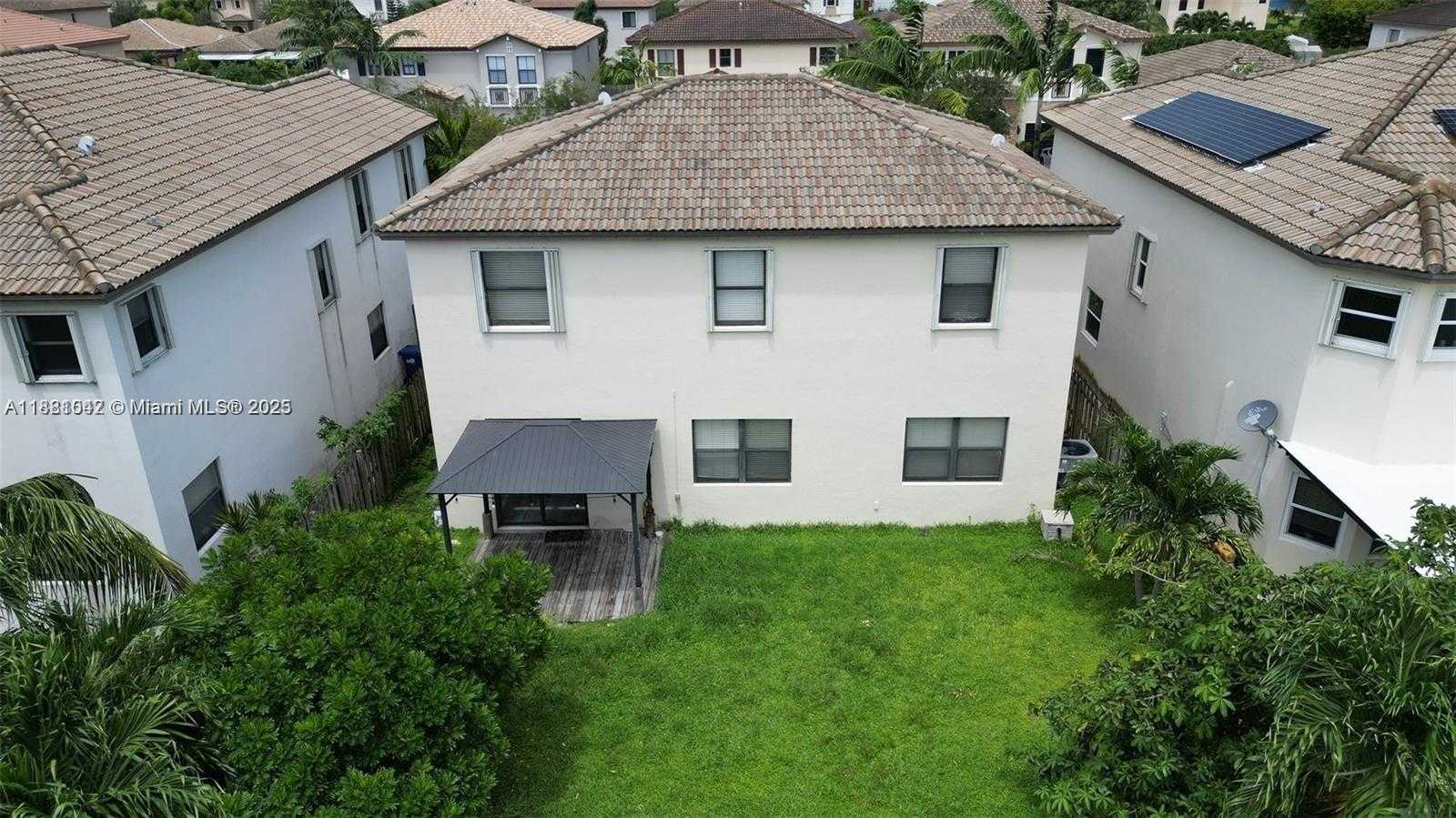 Small Image of 10440 SOUTH WEST 228TH TER, Miami Number 25