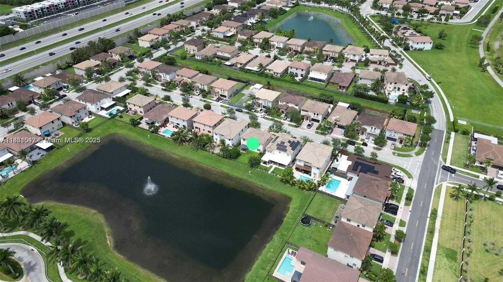 Small Image of 10440 SOUTH WEST 228TH TER, Miami Number 27