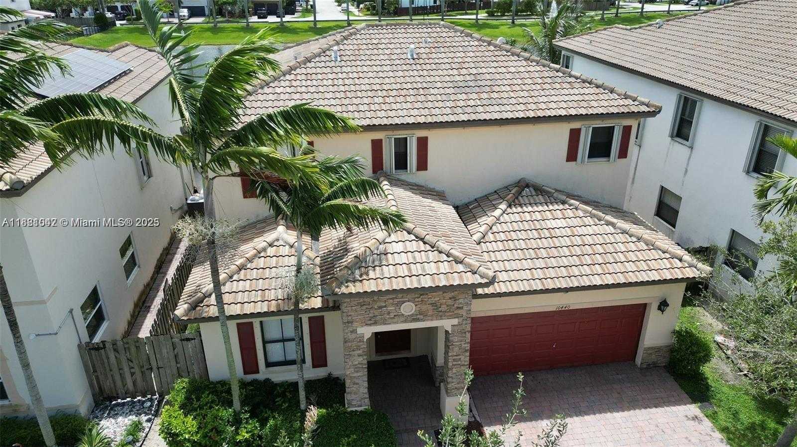 Small Image of 10440 SOUTH WEST 228TH TER, Miami Number 3