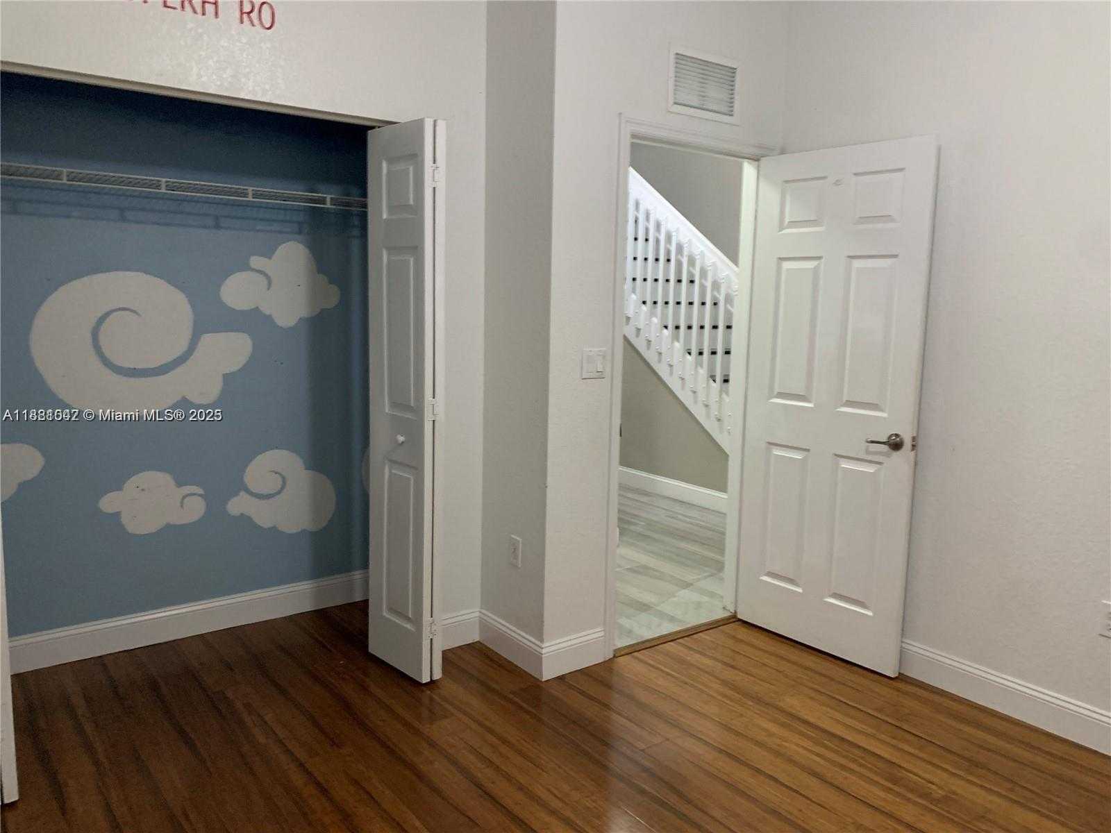 Small Image of 10440 SOUTH WEST 228TH TER, Miami Number 6