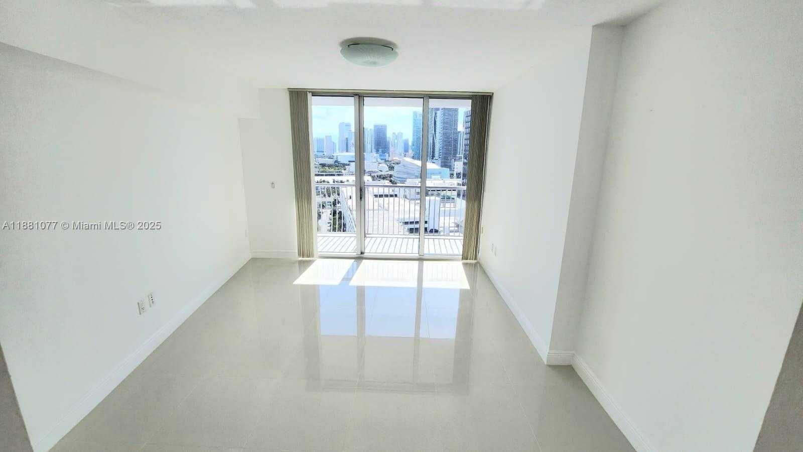 Small Image of 1750 NORTH BAYSHORE DR #2010, Miami Number 13