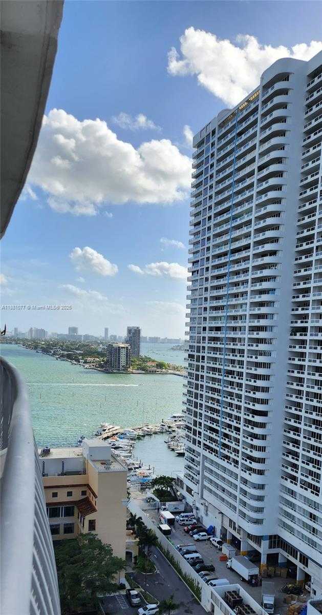 Small Image of 1750 NORTH BAYSHORE DR #2010, Miami Number 2