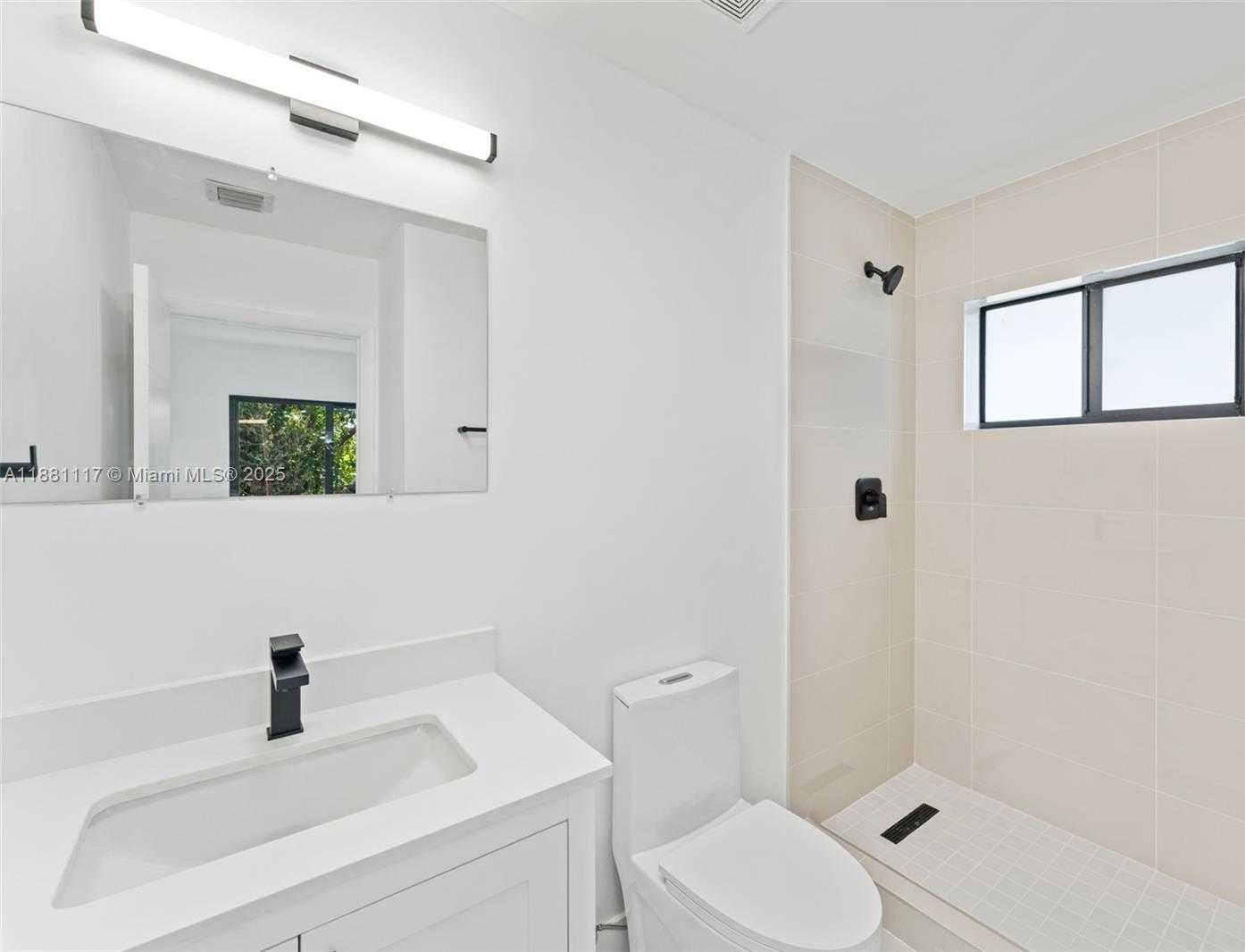 Small Image of 1556 NORTH WEST 68TH TER, Miami Number 11