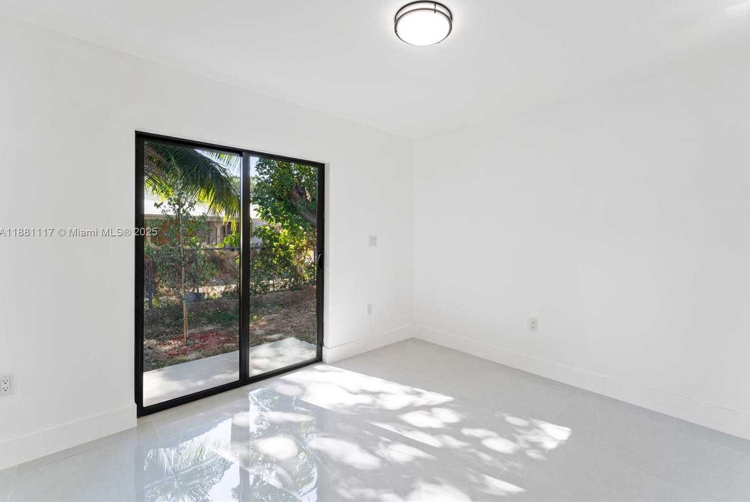 Small Image of 1556 NORTH WEST 68TH TER, Miami Number 12