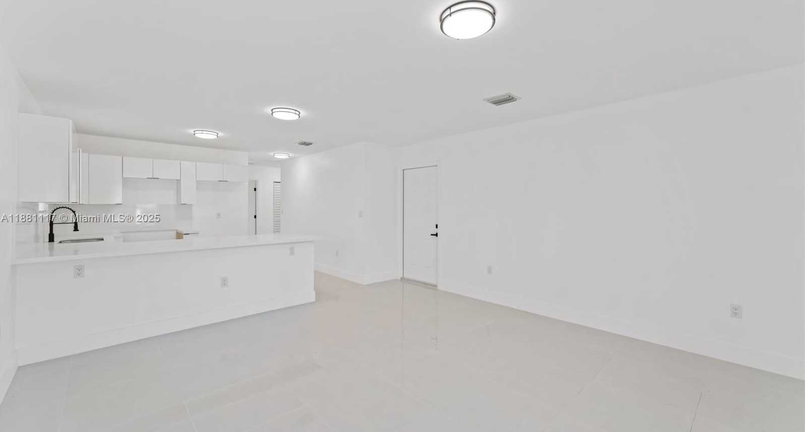Small Image of 1556 NORTH WEST 68TH TER, Miami Number 3