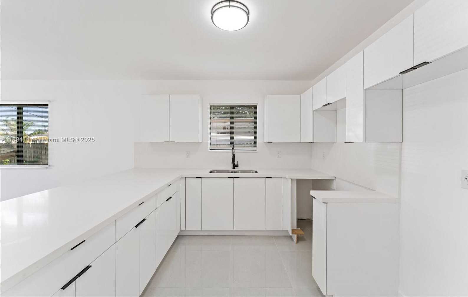 Small Image of 1556 NORTH WEST 68TH TER, Miami Number 7