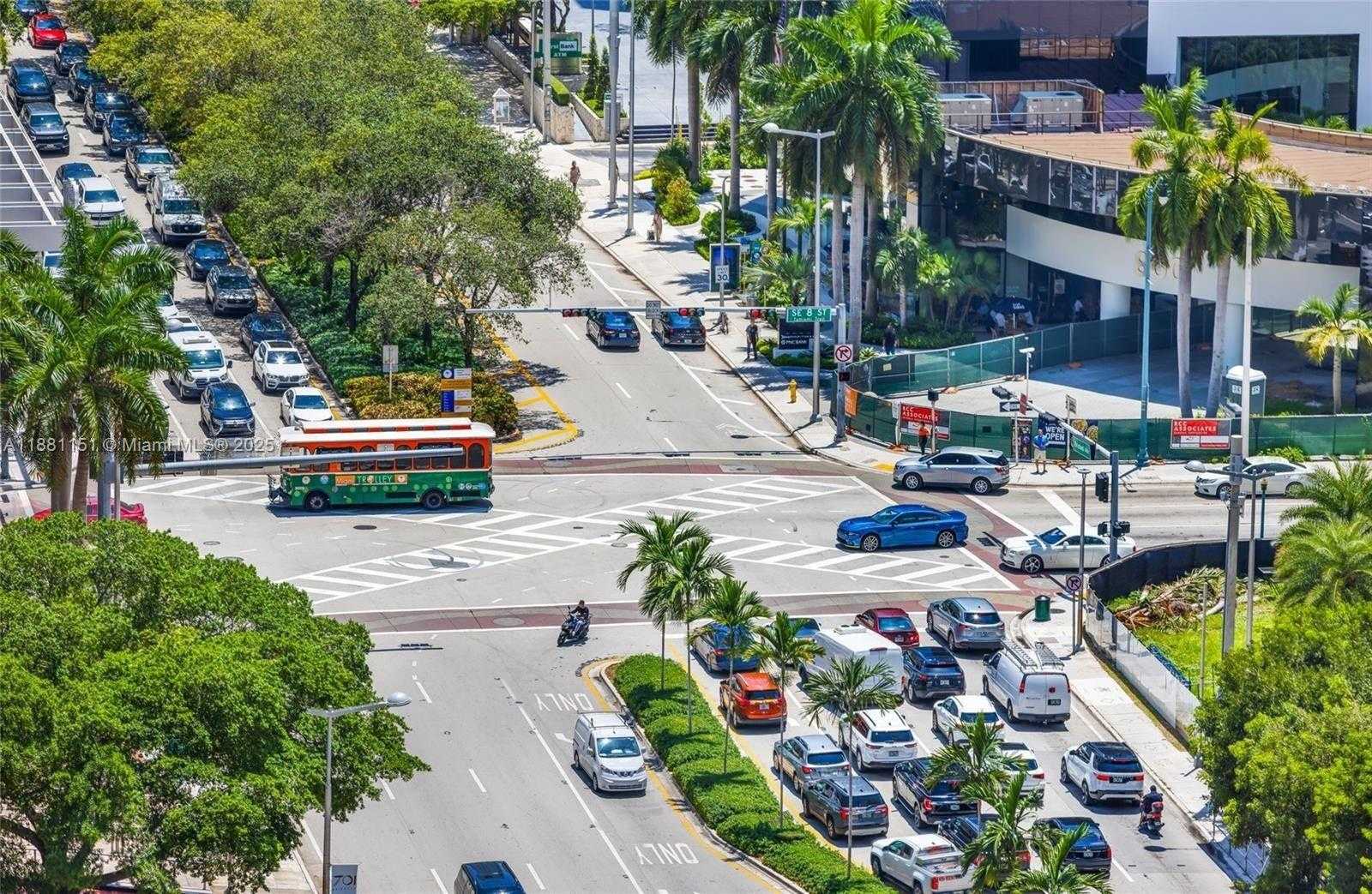 Small Image of 485 BRICKELL AVE #2209, Miami Number 23