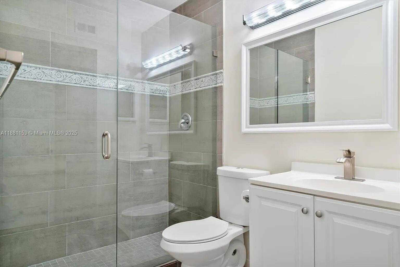 Small Image of 20937 BAY CT #115, Aventura Number 23