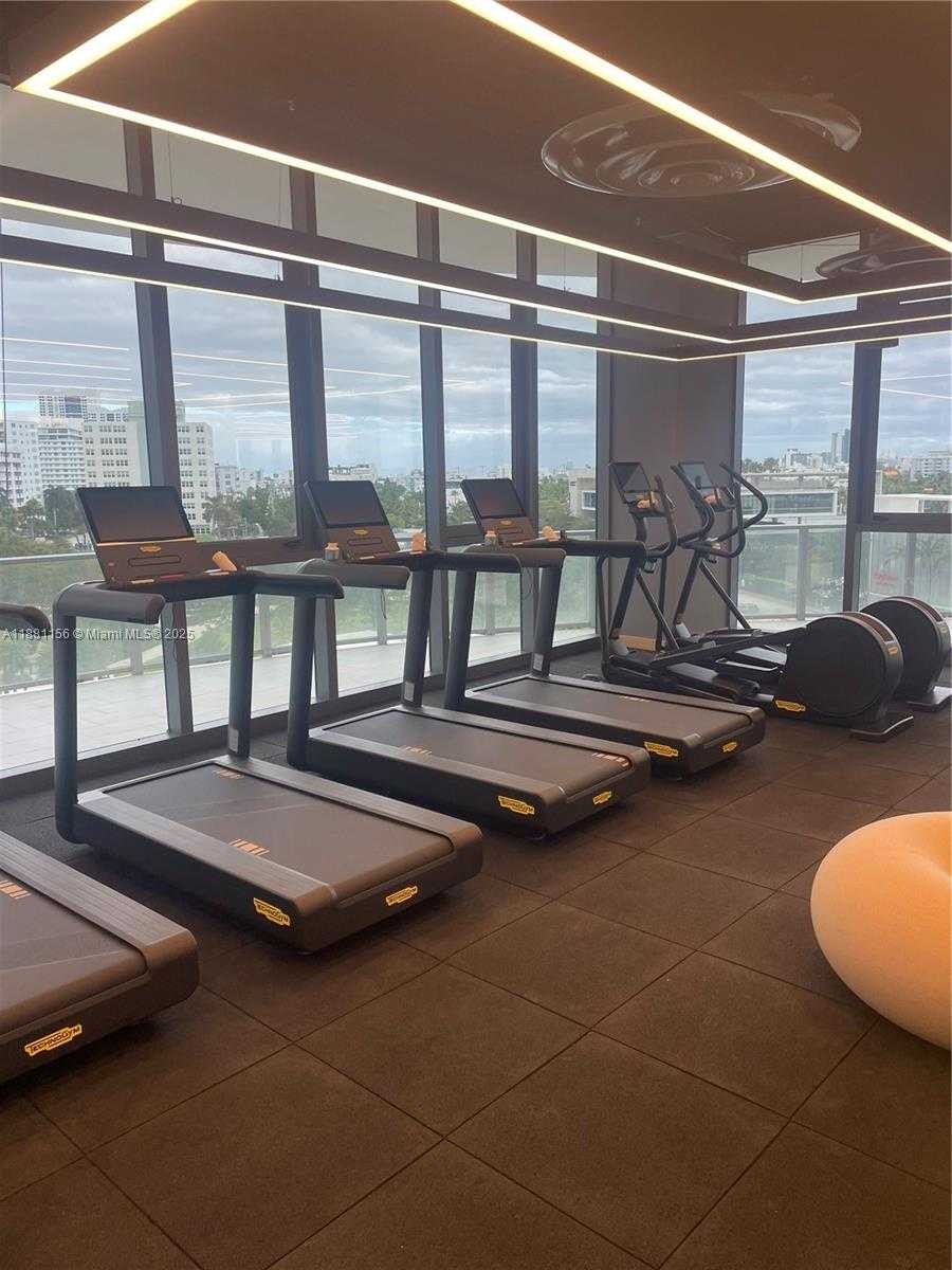 Small Image of 500 Alton Rd, Miami Beach, FL 33139, USA Number 16