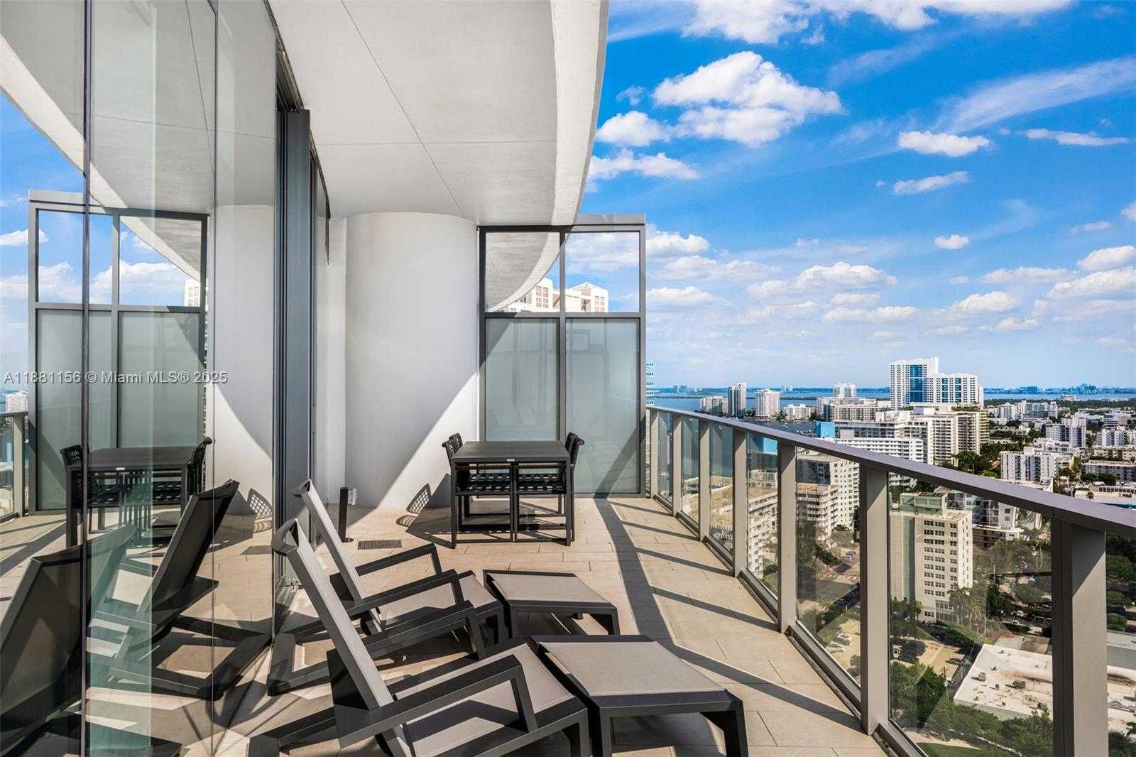 Small Image of 500 Alton Rd, Miami Beach, FL 33139, USA Number 8