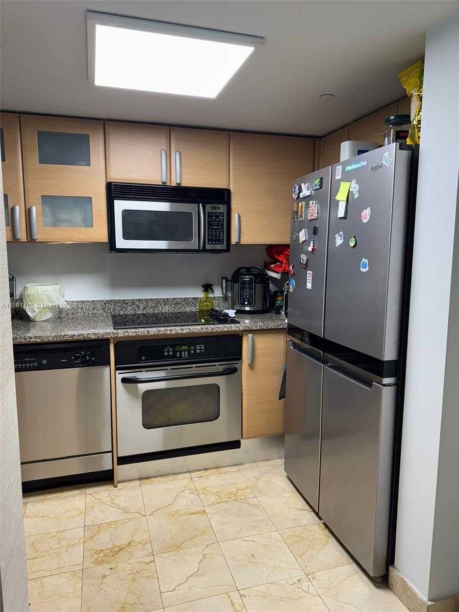 Small Image of 2101 BRICKELL AVE #308, Miami Number 11