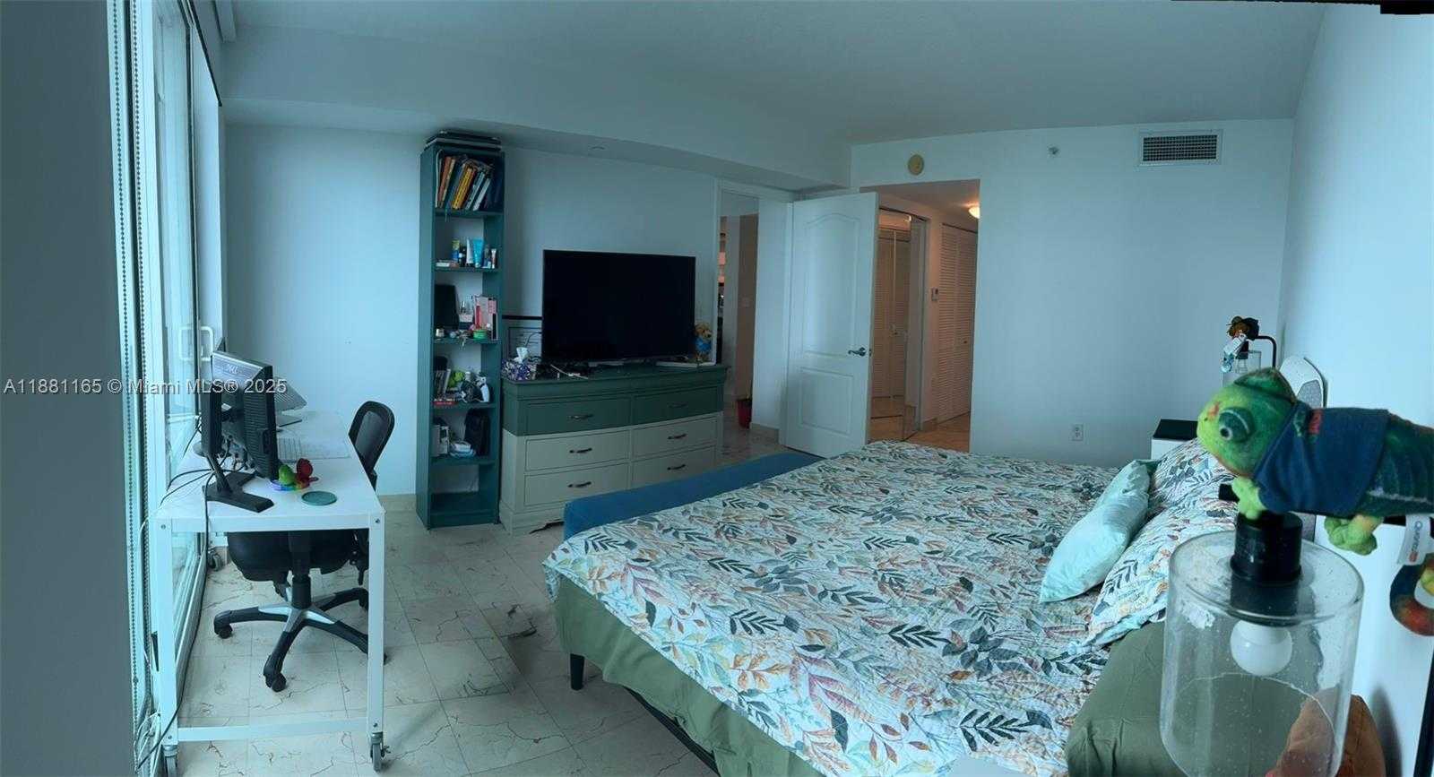 Small Image of 2101 BRICKELL AVE #308, Miami Number 14