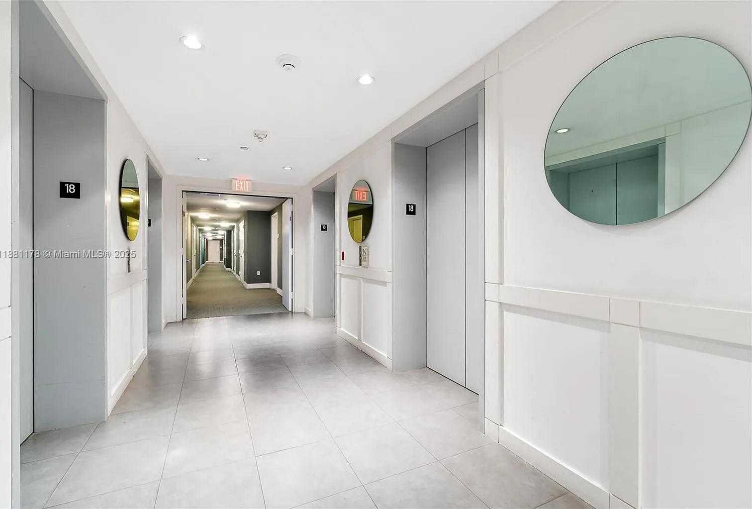 Small Image of 90 SOUTH WEST 3RD ST #1807, Miami Number 24