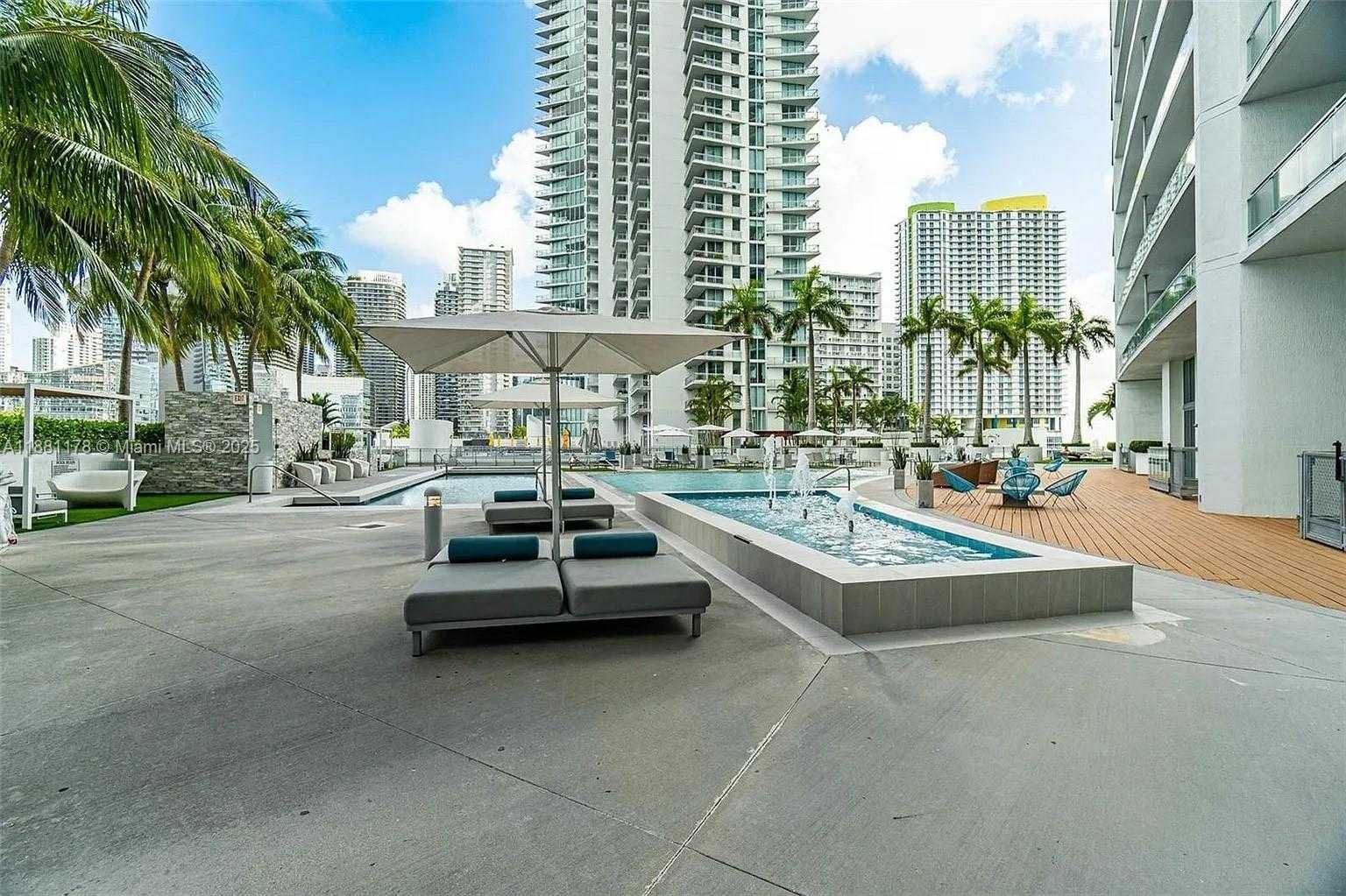 Small Image of 90 SOUTH WEST 3RD ST #1807, Miami Number 26
