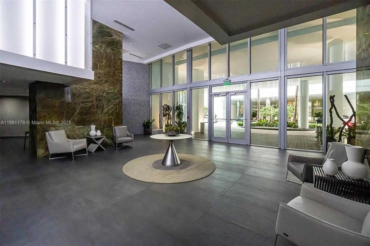 Small Image of 90 SOUTH WEST 3RD ST #1807, Miami Number 37