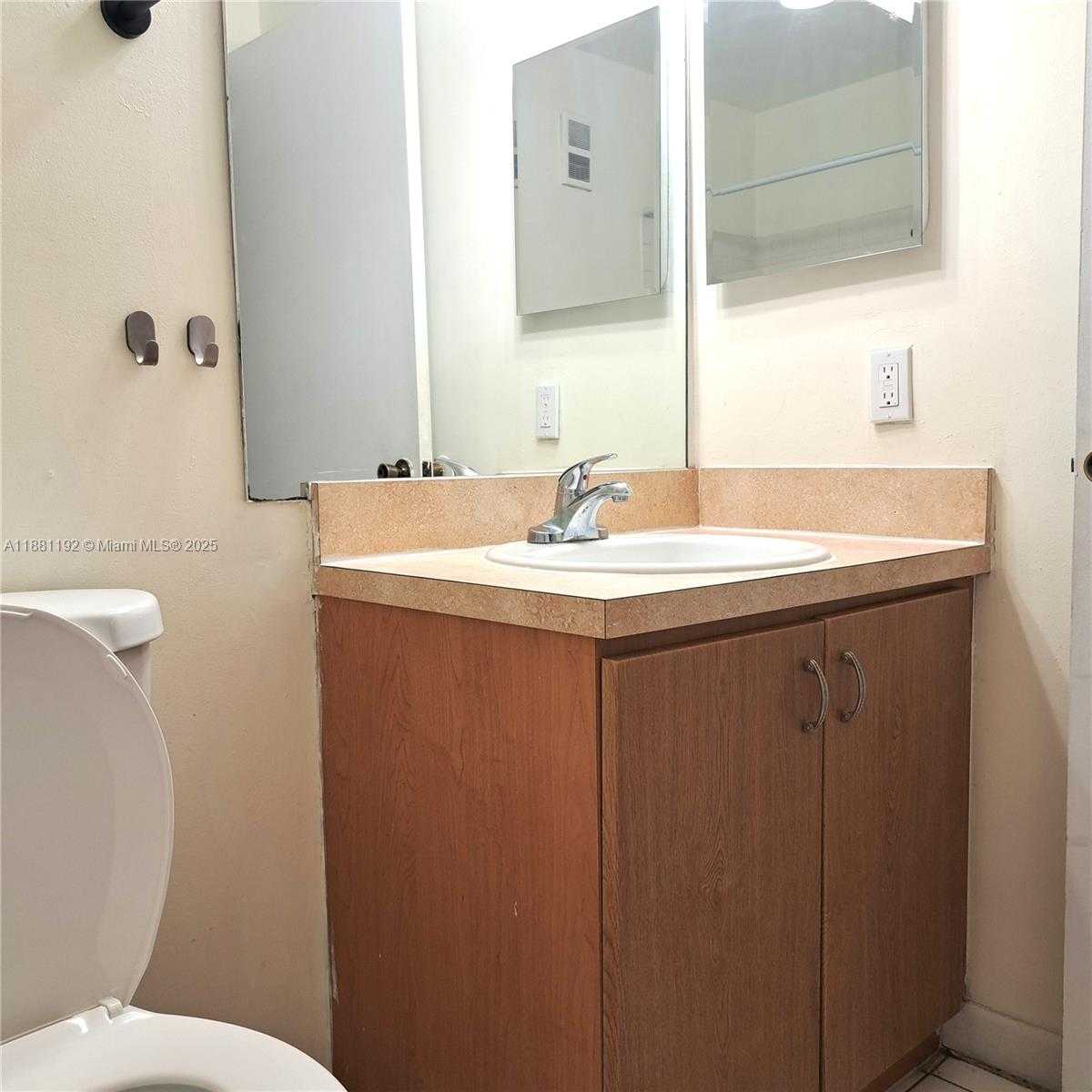 Small Image of 15300 SOUTH WEST 106TH TER #536, Miami Number 14