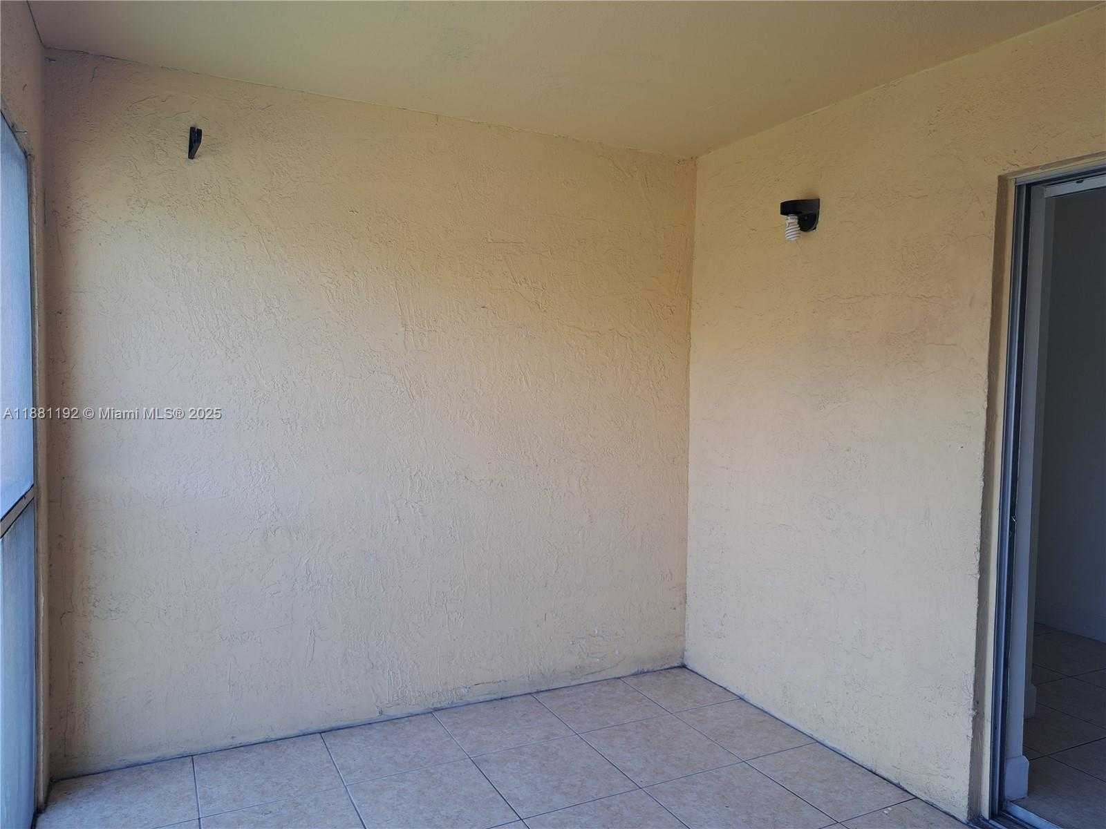 Small Image of 15300 SOUTH WEST 106TH TER #536, Miami Number 17