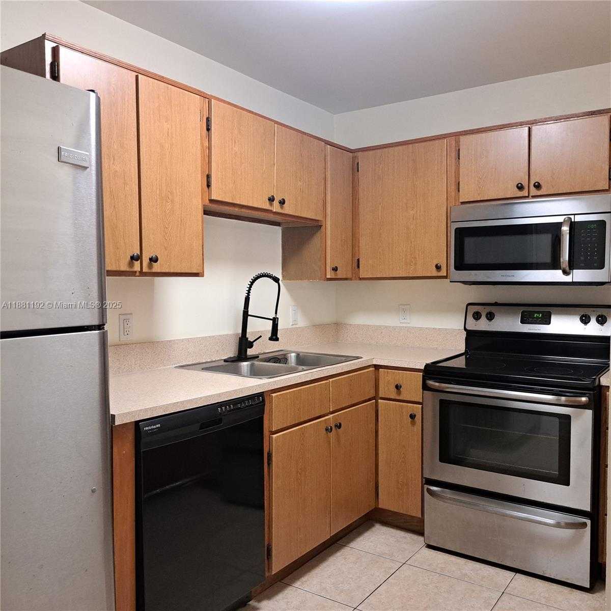 Small Image of 15300 SOUTH WEST 106TH TER #536, Miami Number 7