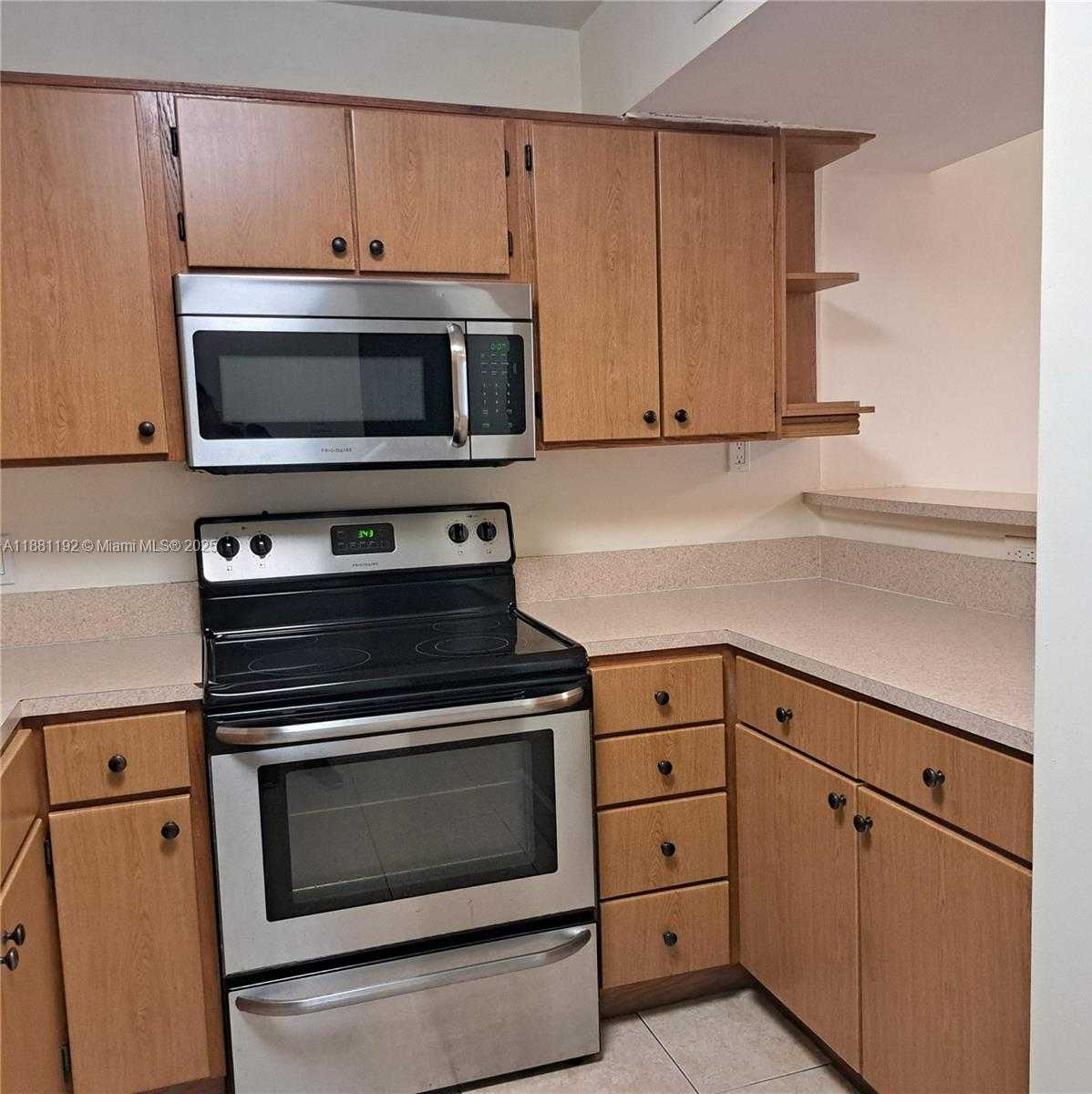 Small Image of 15300 SOUTH WEST 106TH TER #536, Miami Number 8