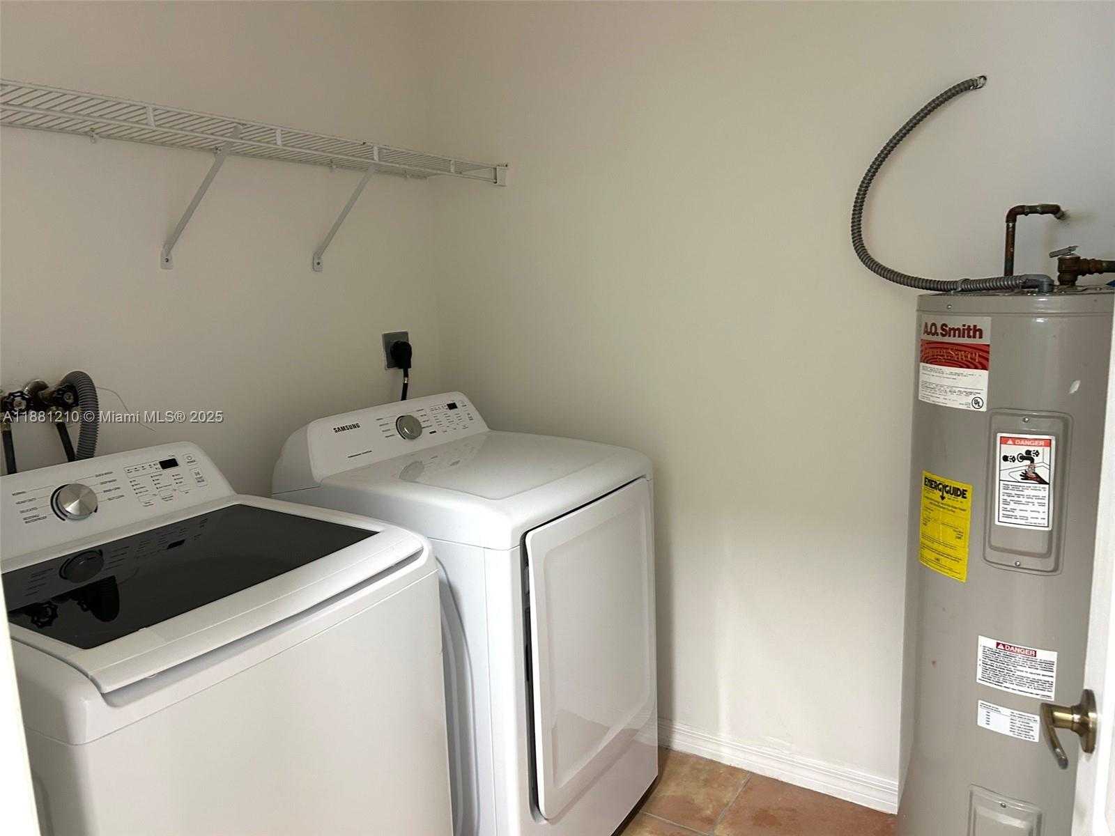 Small Image of 9920 SOUTH WEST 166TH CT, Miami Number 16