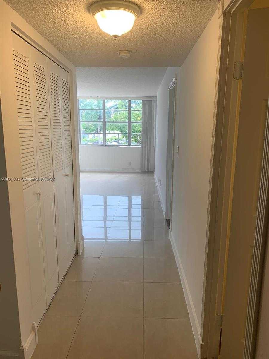 Small Image of 2025 NORTH EAST 164TH ST #219, North Miami Beach Number 7