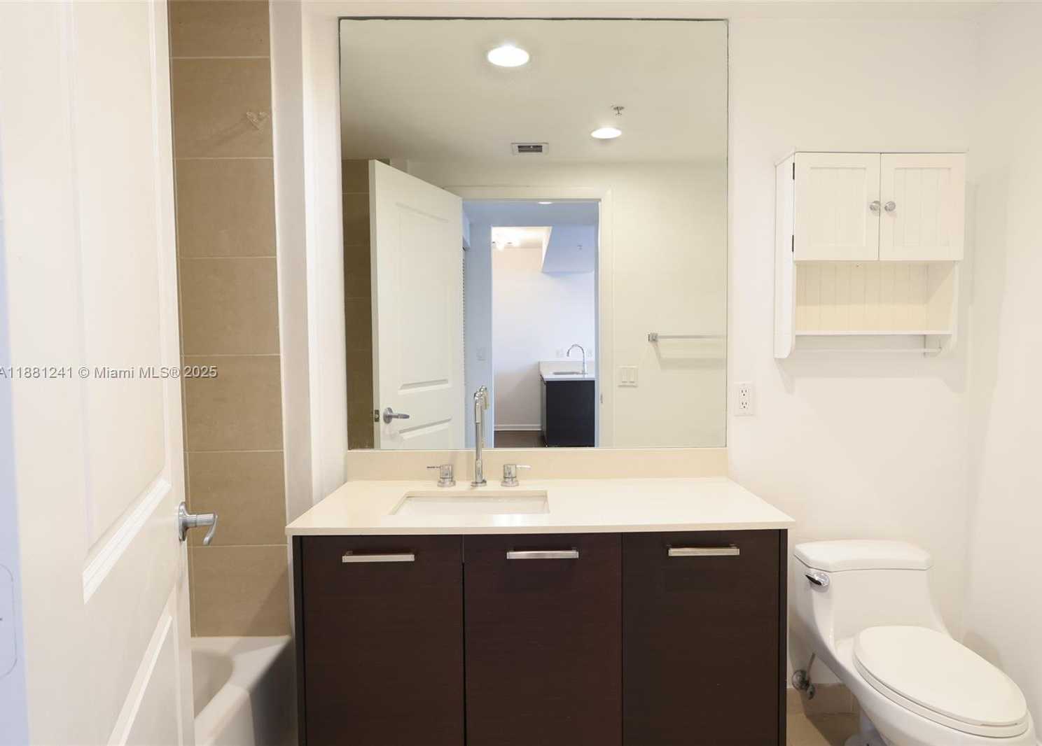 Small Image of 333 NORTH EAST 24TH ST #1204, Miami Number 14