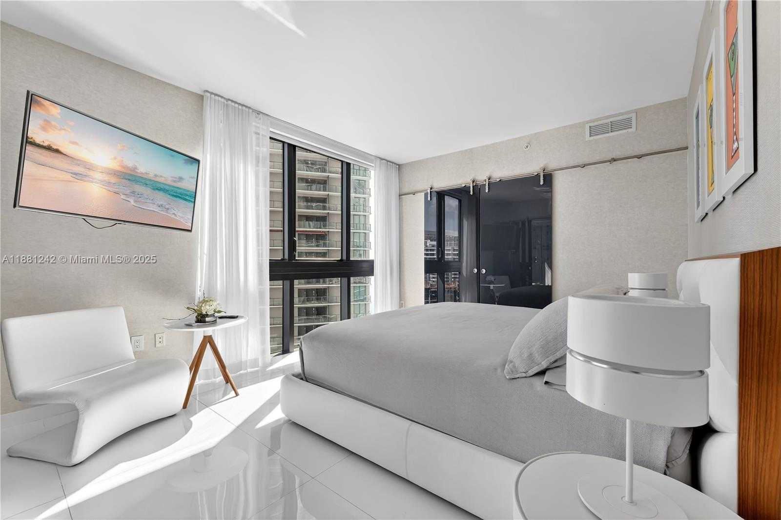 Small Image of 650 NORTH EAST 32ND ST #2407, Miami Number 11