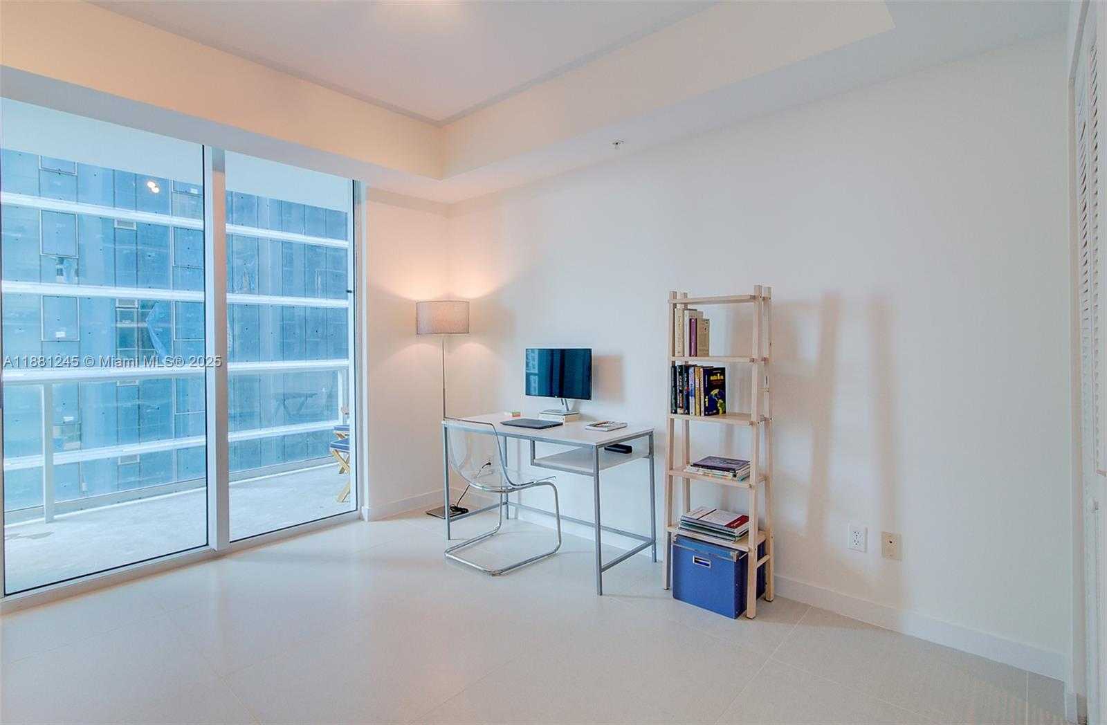 Small Image of 300 SOUTH BISCAYNE BLVD #T-2104, Miami Number 14