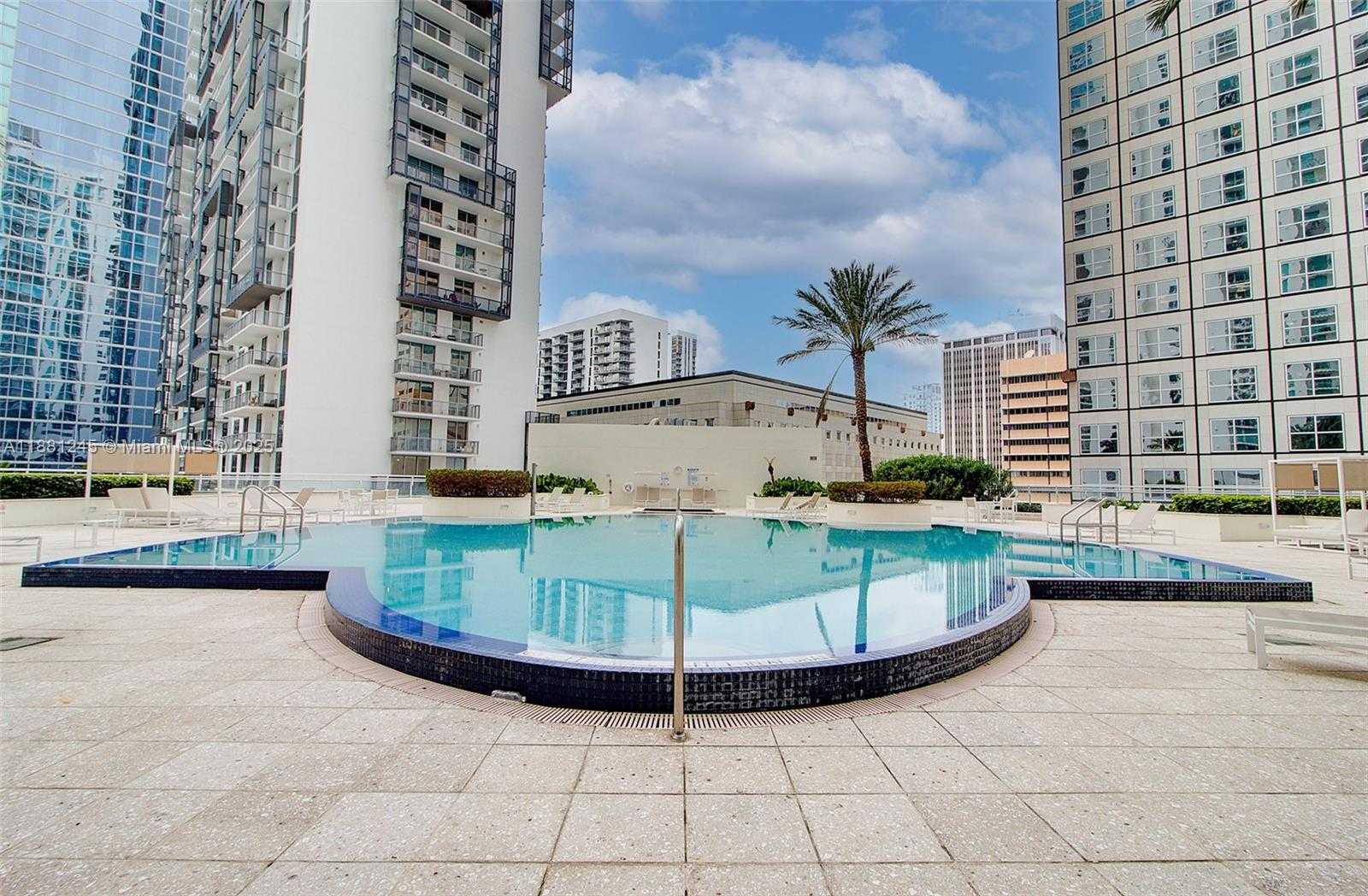 Small Image of 300 SOUTH BISCAYNE BLVD #T-2104, Miami Number 21