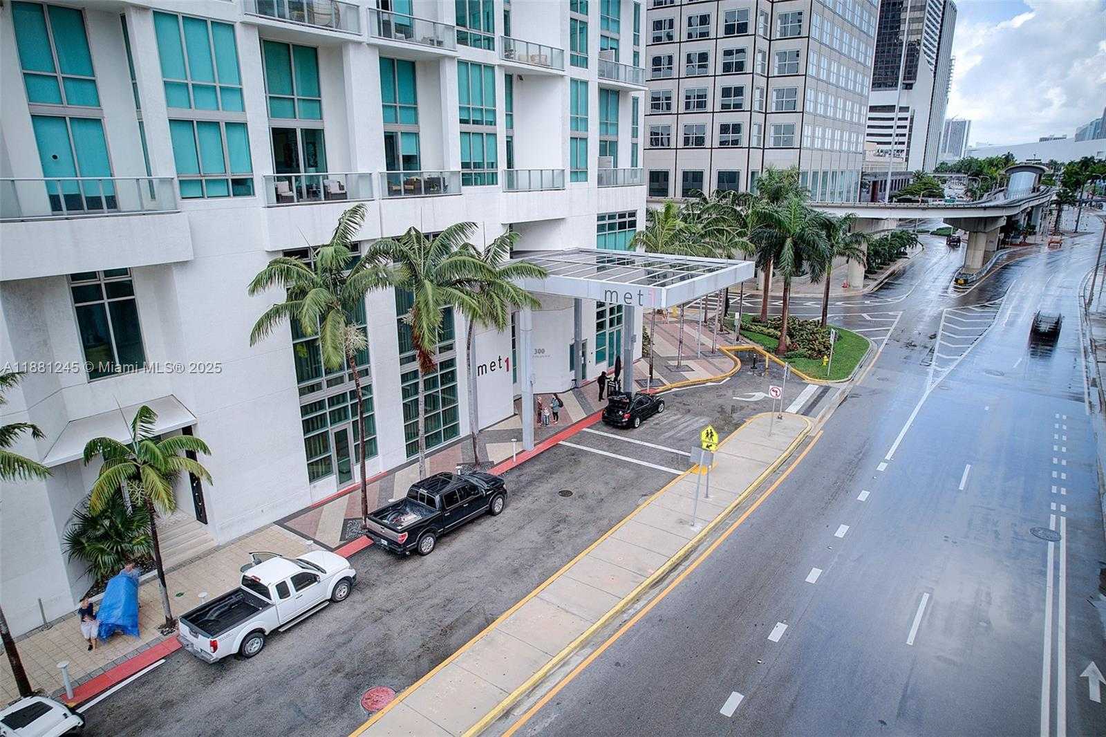 Small Image of 300 SOUTH BISCAYNE BLVD #T-2104, Miami Number 24