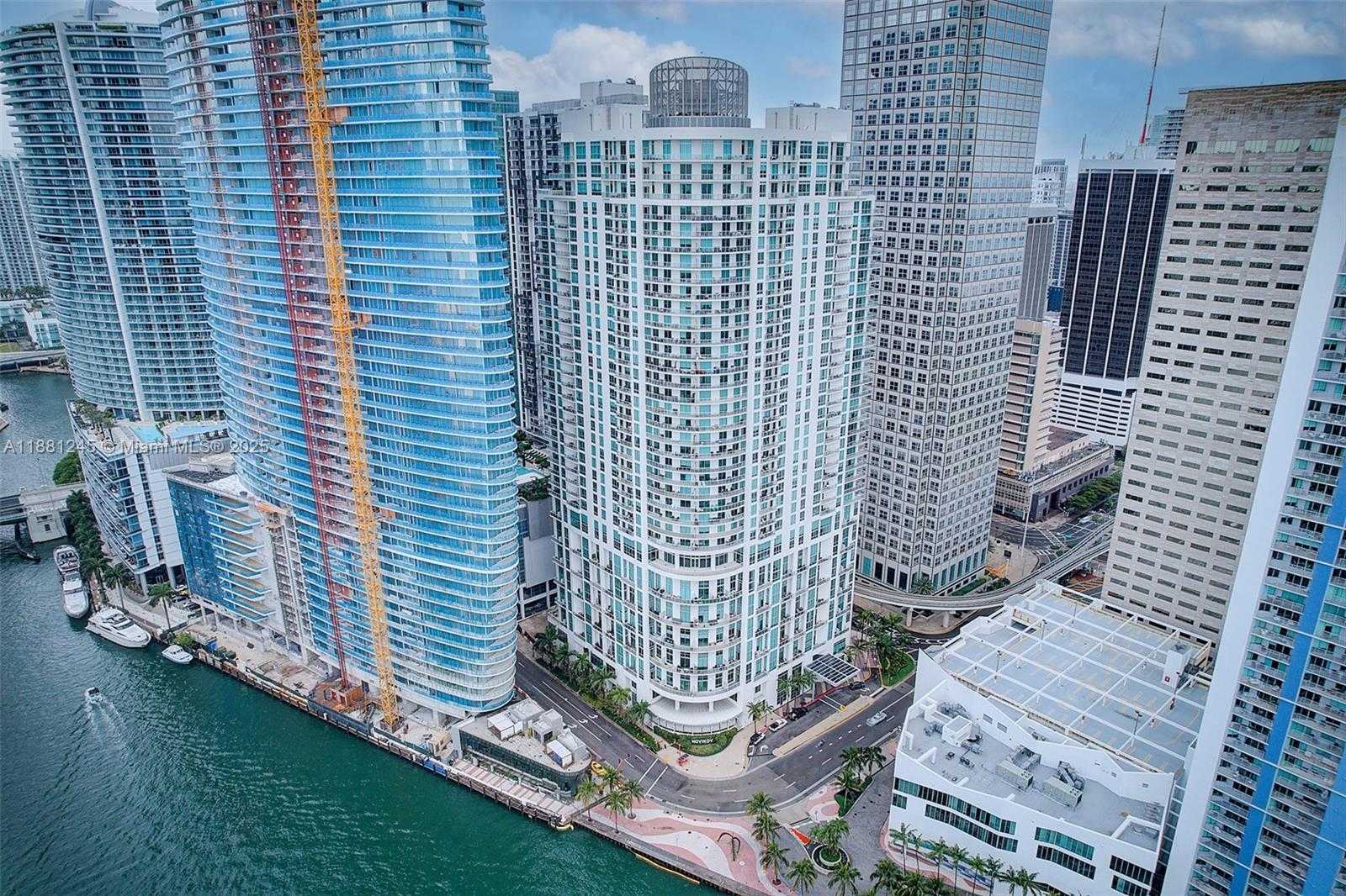 Small Image of 300 SOUTH BISCAYNE BLVD #T-2104, Miami Number 26