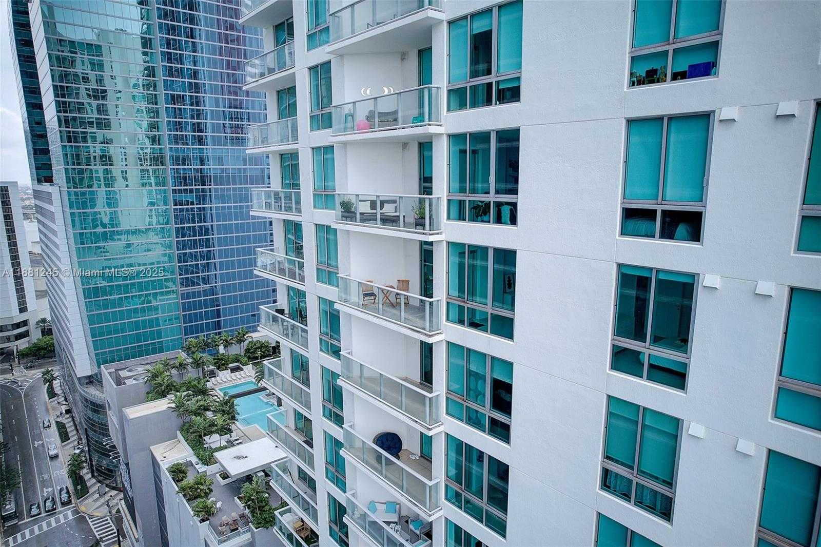 Small Image of 300 SOUTH BISCAYNE BLVD #T-2104, Miami Number 28