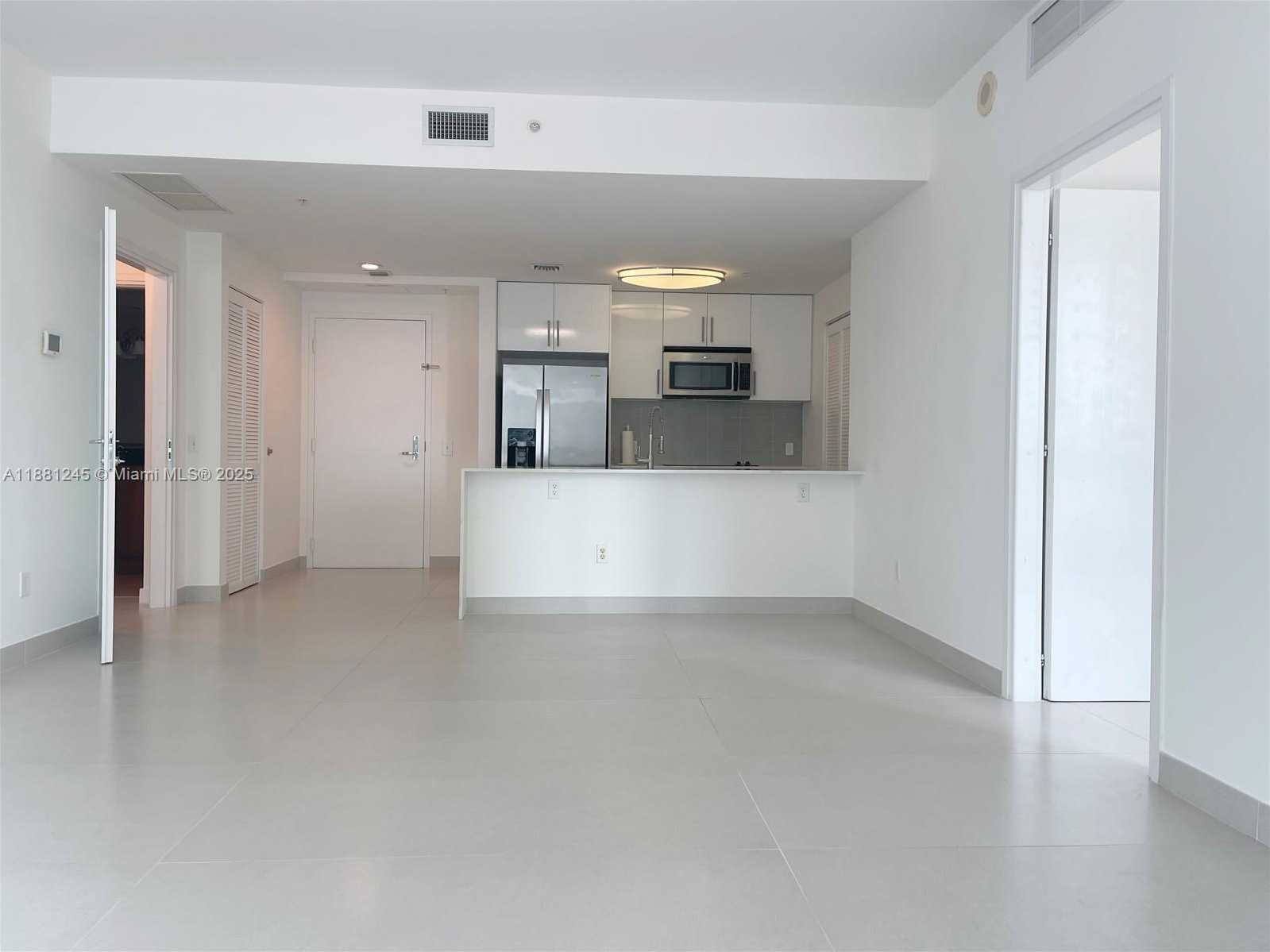 Small Image of 300 SOUTH BISCAYNE BLVD #T-2104, Miami Number 34