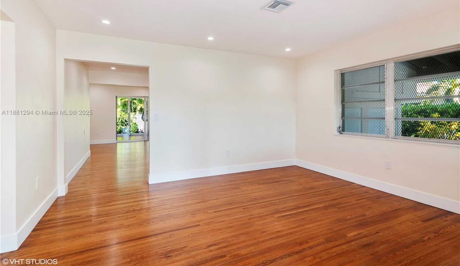 Small Image of 1456 SOUTH WEST 65TH AVE, West Miami Number 2