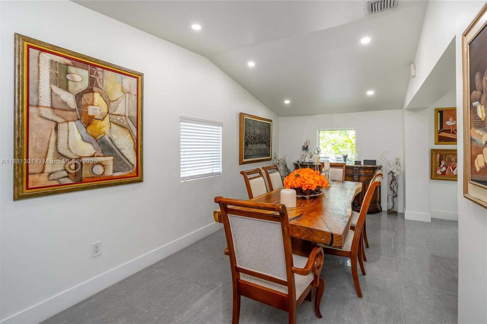 Small Image of 1360 SOUTH WEST 16TH ST, Miami Number 11