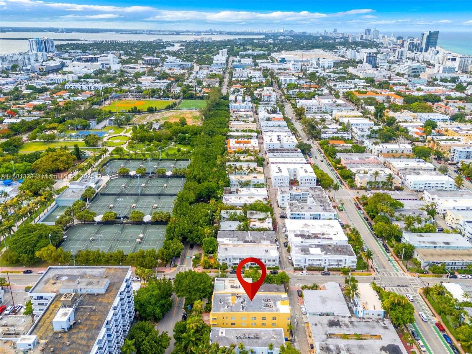 Small Image of 1051 MERIDIAN AVE #1-A, Miami Beach Number 24