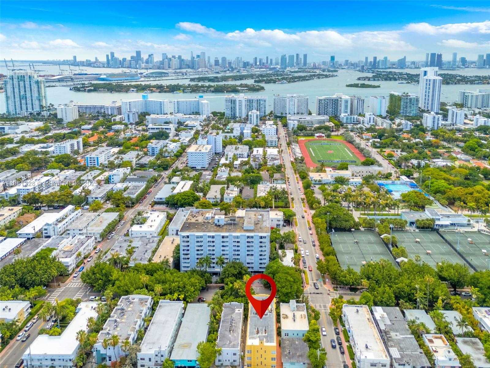 Small Image of 1051 MERIDIAN AVE #1-A, Miami Beach Number 25