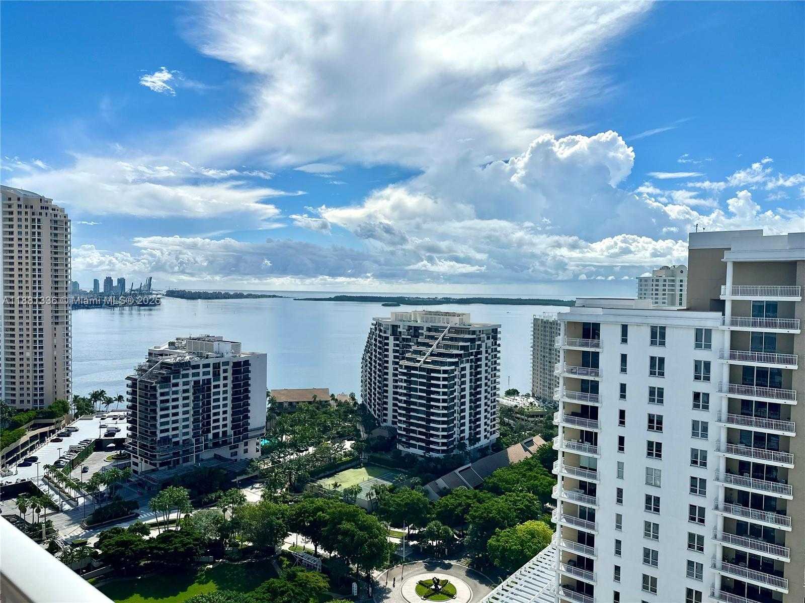Small Image of 801 BRICKELL KEY BLVD #2707, Miami Number 24