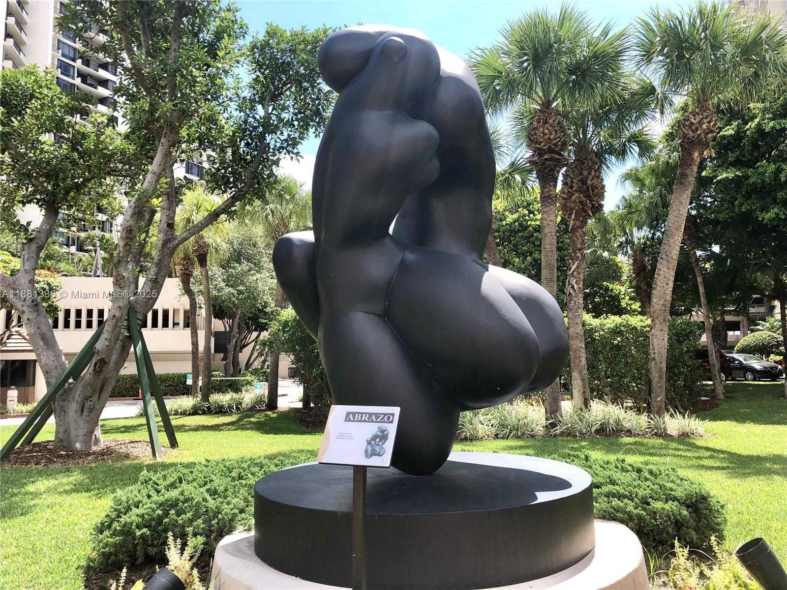 Small Image of 801 BRICKELL KEY BLVD #2707, Miami Number 6