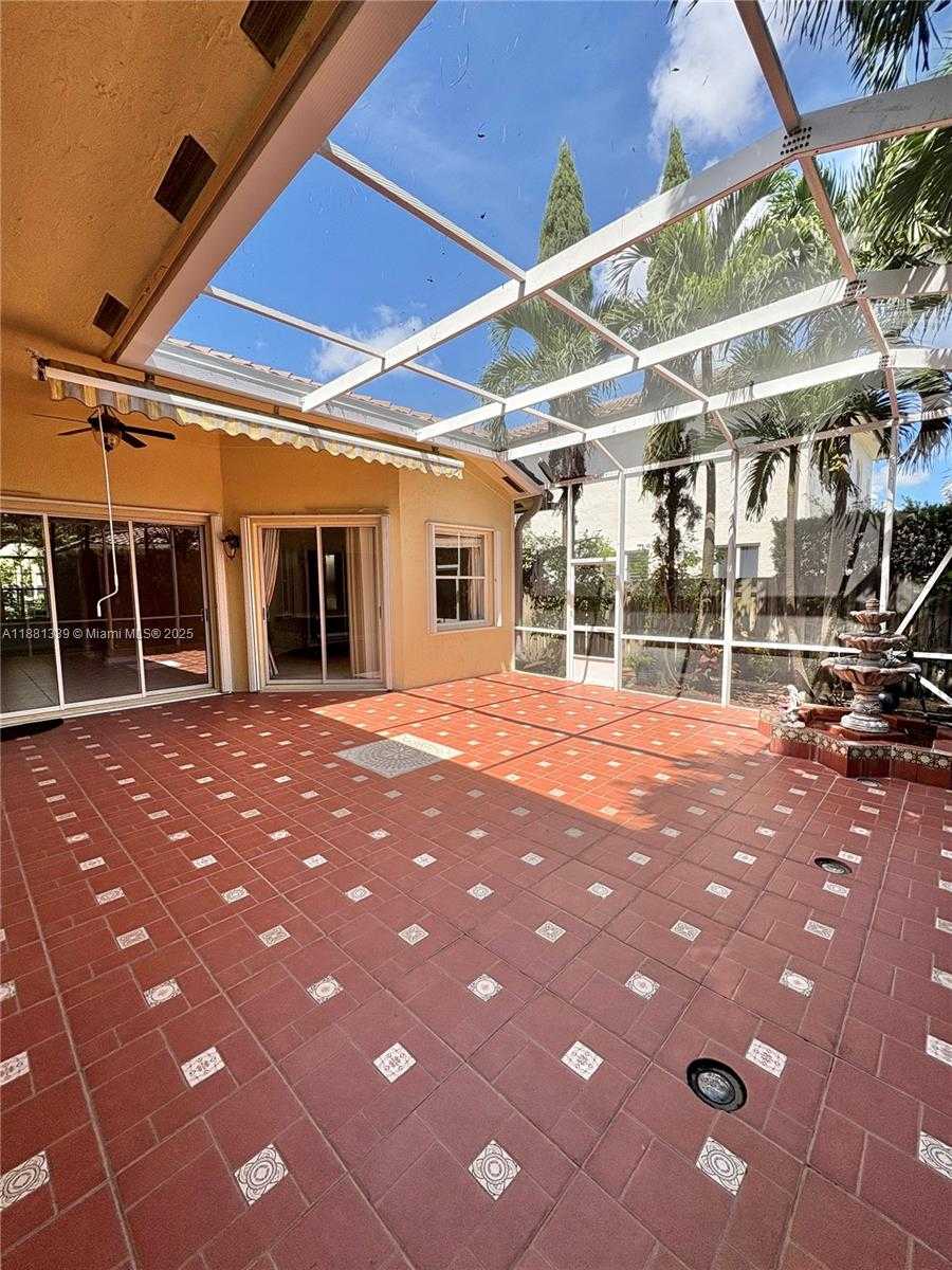 Small Image of 1925 NORTH WEST 167TH TER, Pembroke Pines Number 20