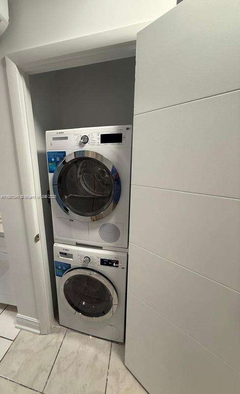 Small Image of 1011 EUCLID AVE #4, Miami Beach Number 12