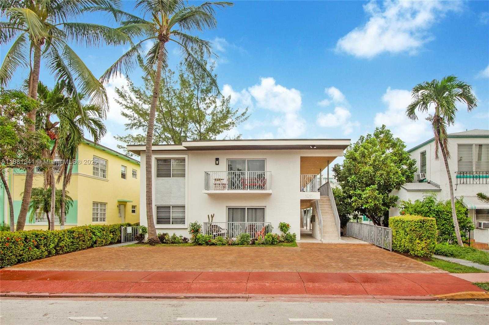 Small Image of 1011 EUCLID AVE #4, Miami Beach Number 17